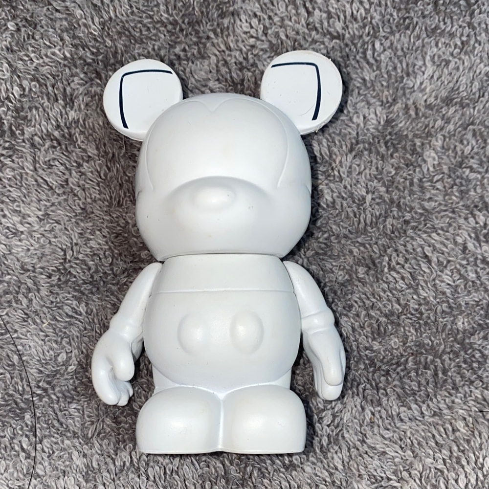 🌵 Retired Disney Vinylmation Marie from the "Aristocats" series! - Picture 2 of 3